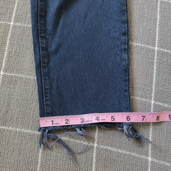 Vtg Levi's High Rise Button Fly Jeans Made in USA - Picture 6 of 8